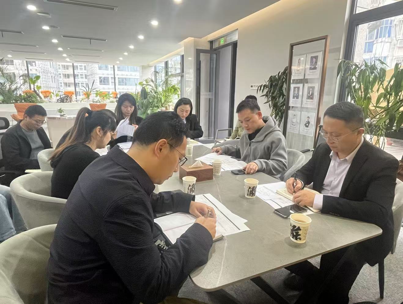 市文旅集团召开年底前资金调度会